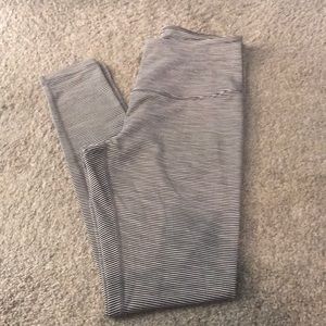 Women’s Zella Live In Leggings Medium Like New